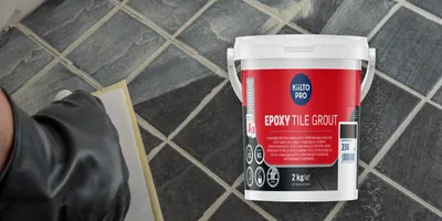 Губка и очиститель в подарок к затирке!